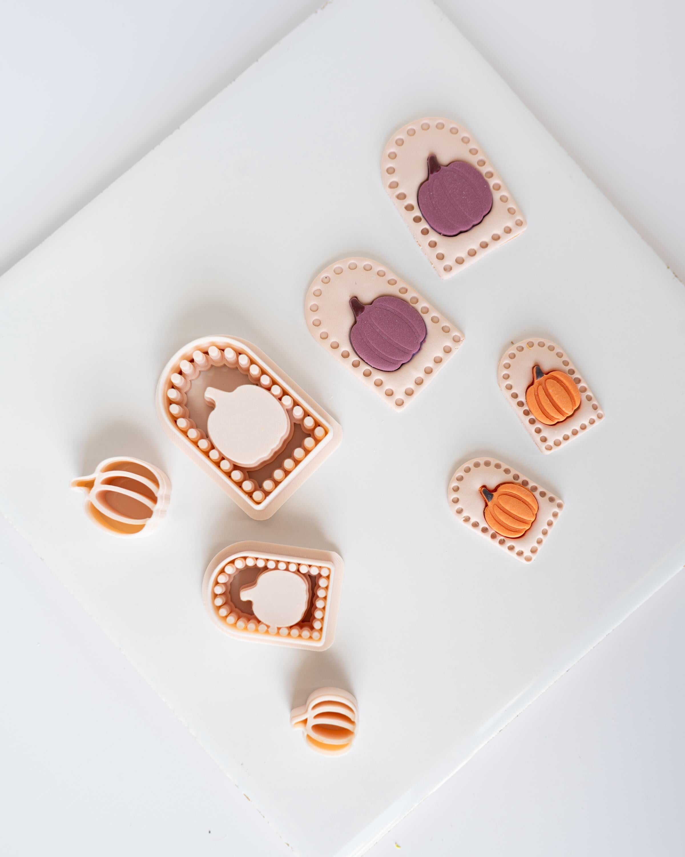 Framed Pumpkin - 2 Piece Clay Cutter Set for Fall and Halloween