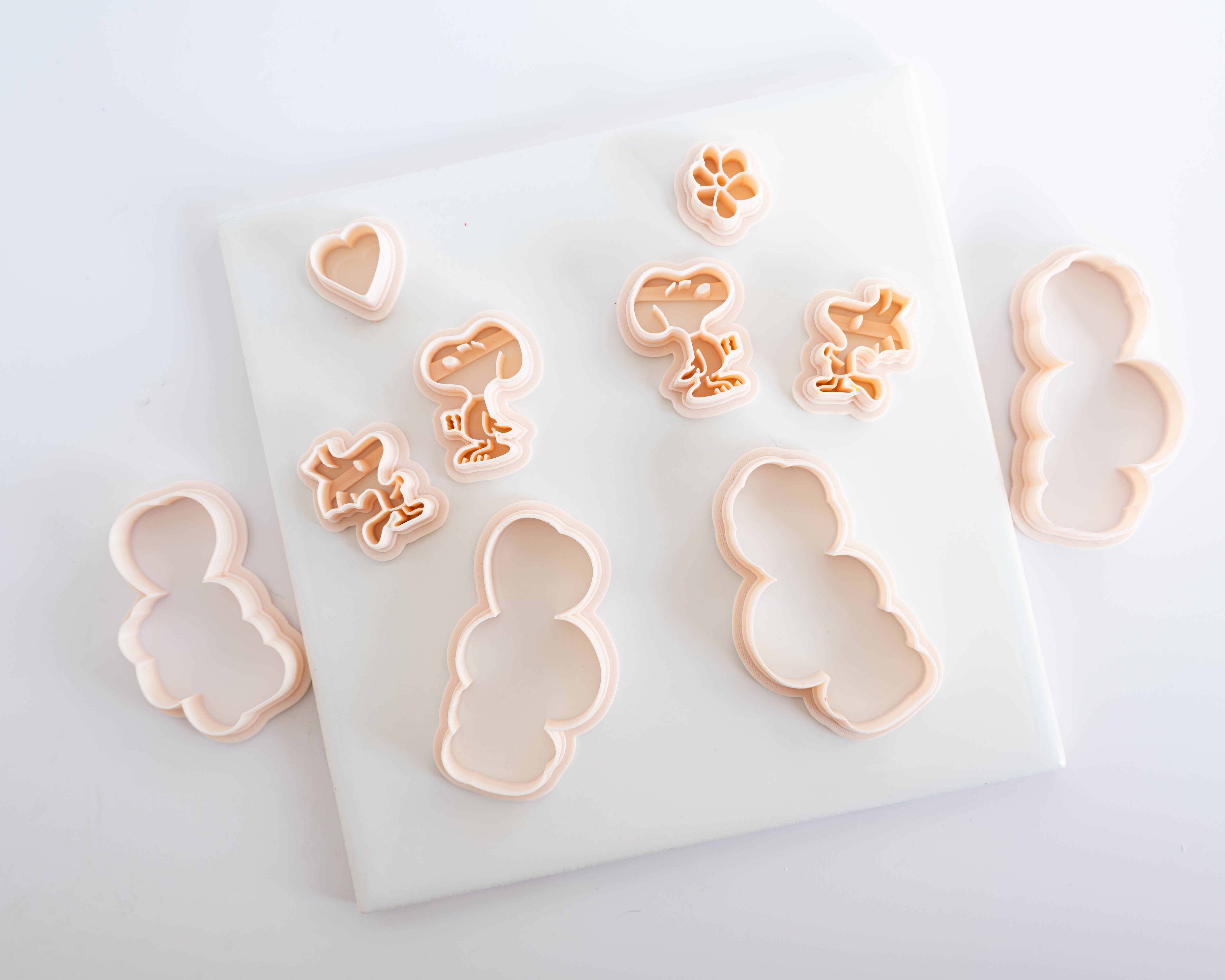 Colorful Flower Snoop-y Collection