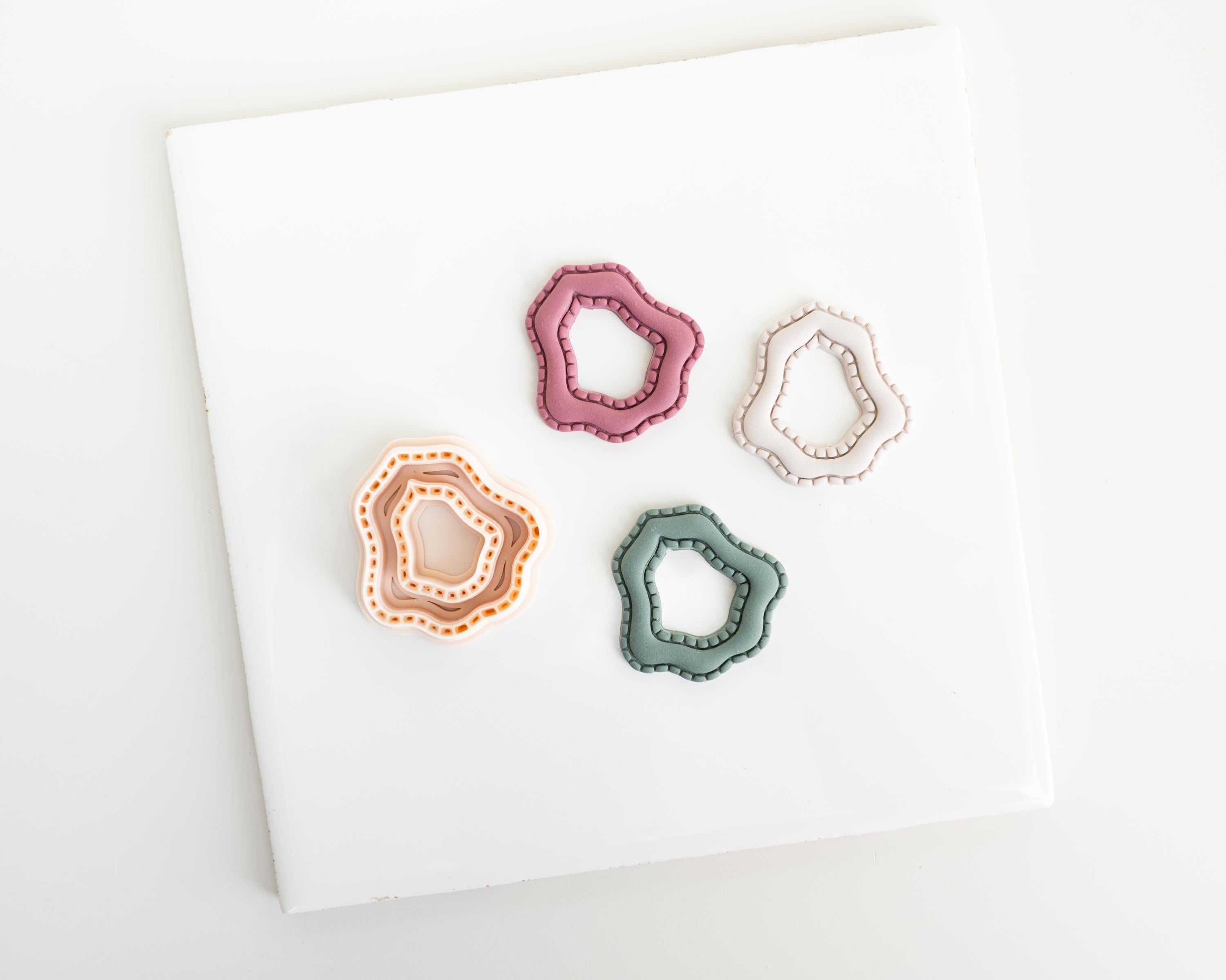 Organic Bubble Dangle | Simple embossed cut-out clay cutter