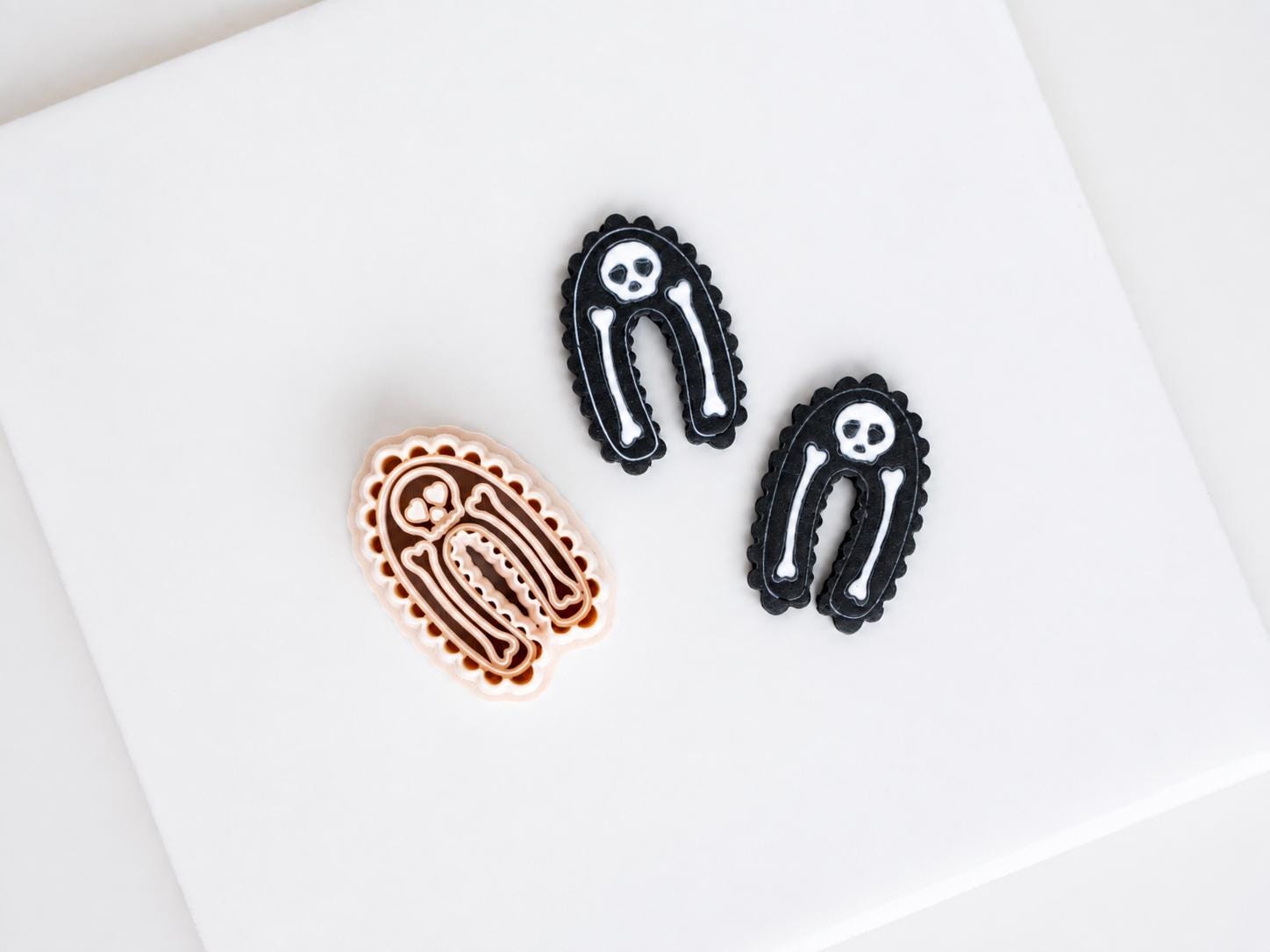 Skeleton Arch | Halloween Rainbow styled clay cutter with skull and bones