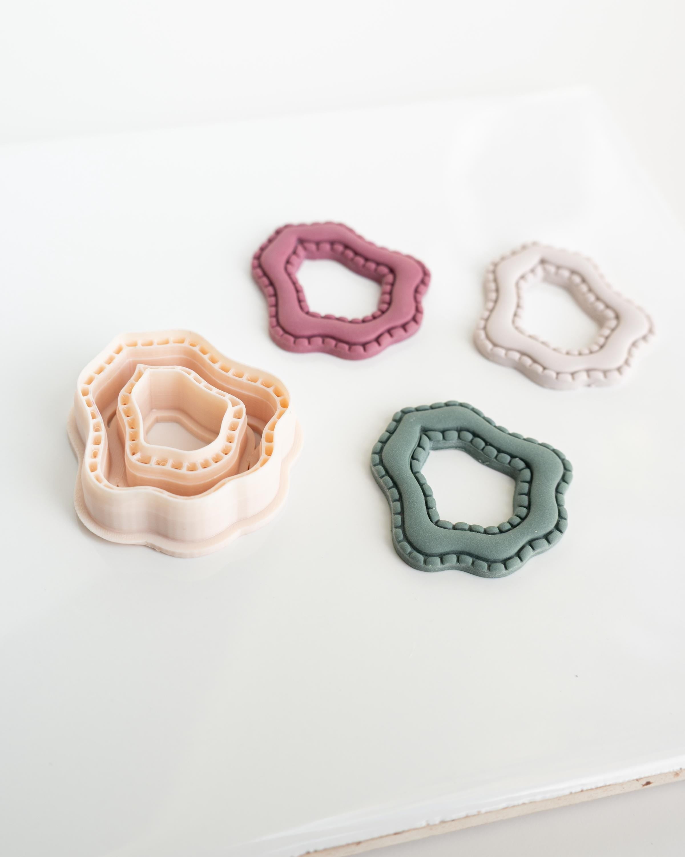 Organic Bubble Dangle | Simple embossed cut-out clay cutter