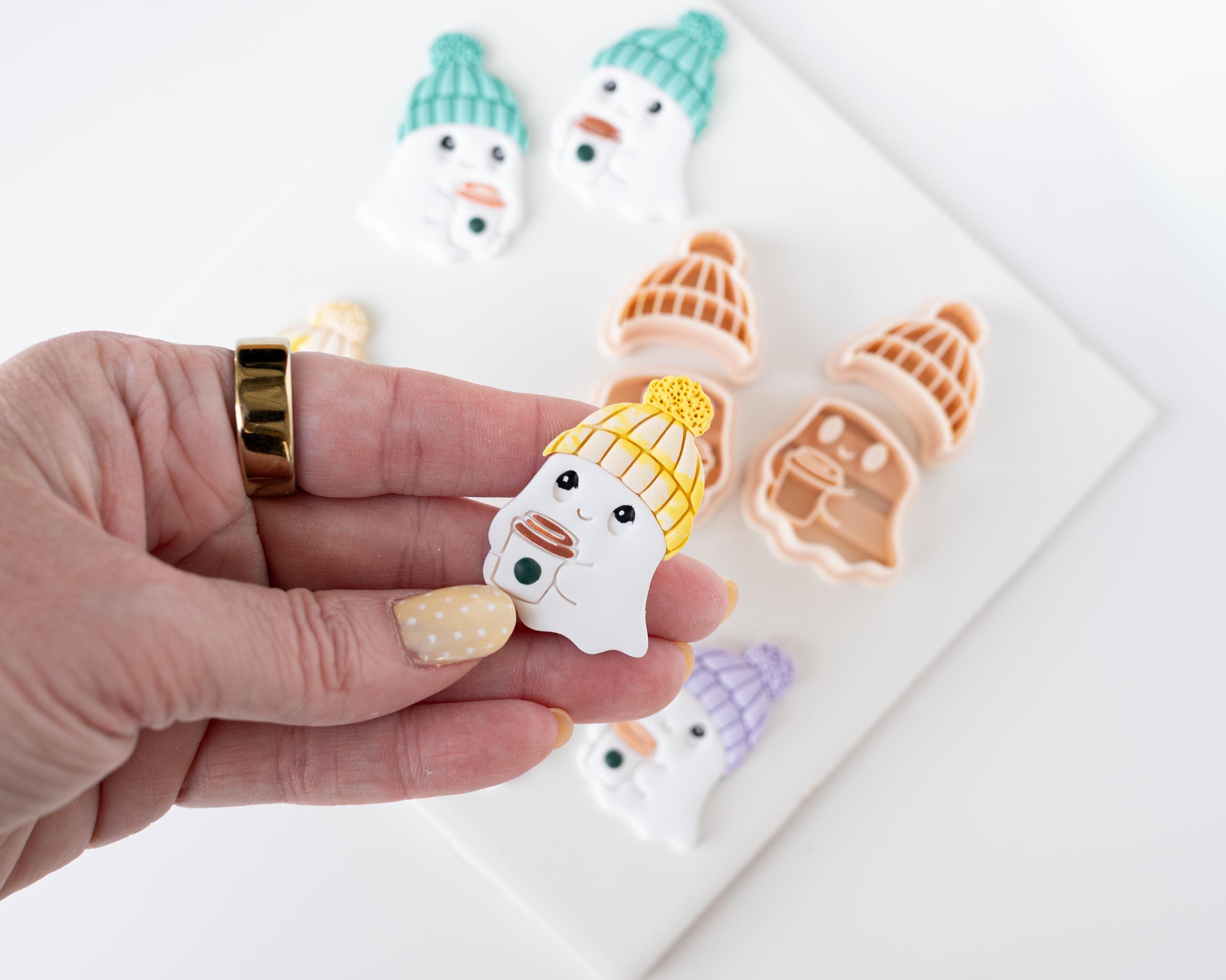Cozy Ghost - Mirrored Clay Cutter Set for Halloween with Coffee Cup, Knit Hat