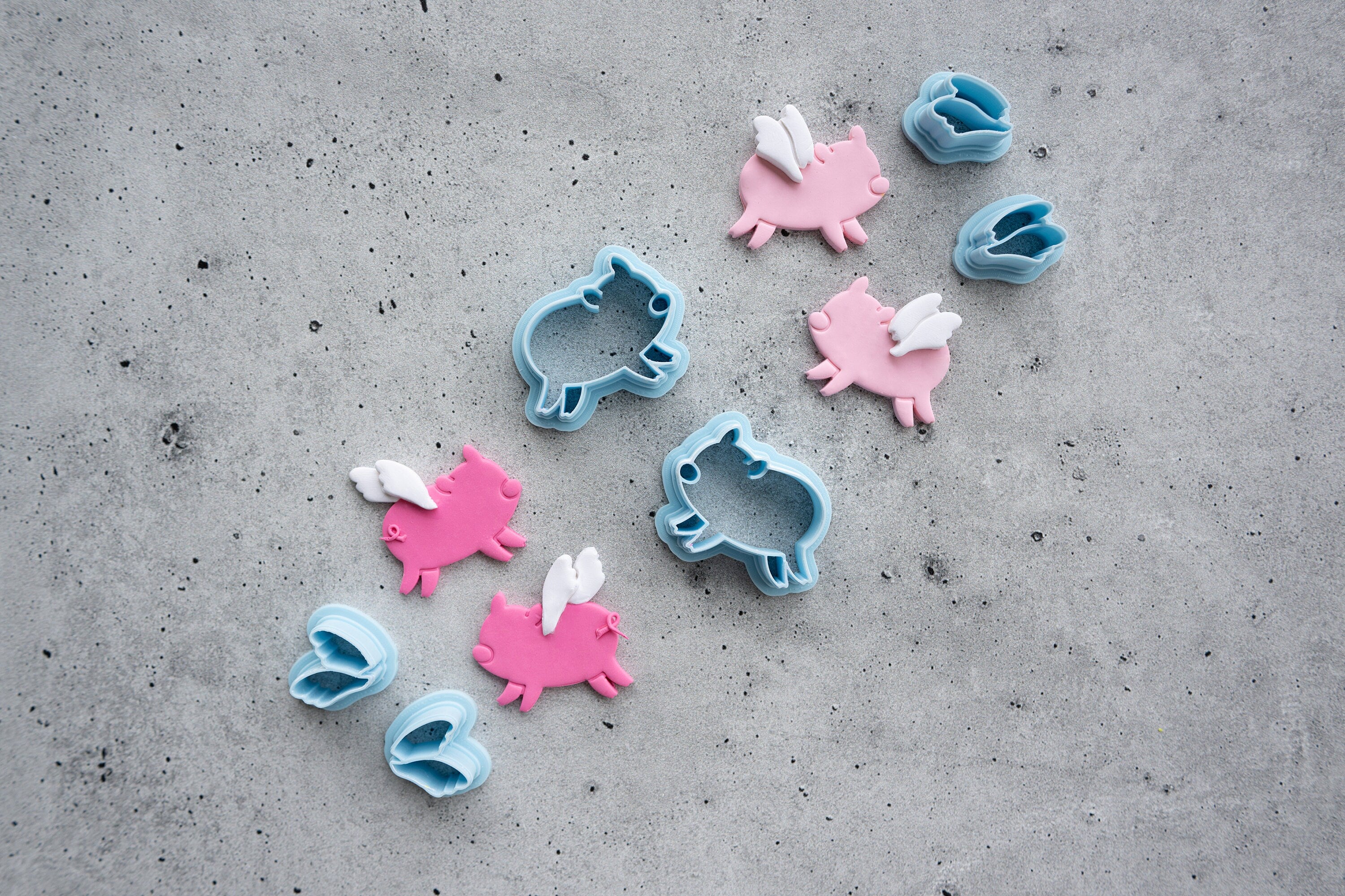 Flying Pig with Wings - Mirrored 4-piece set