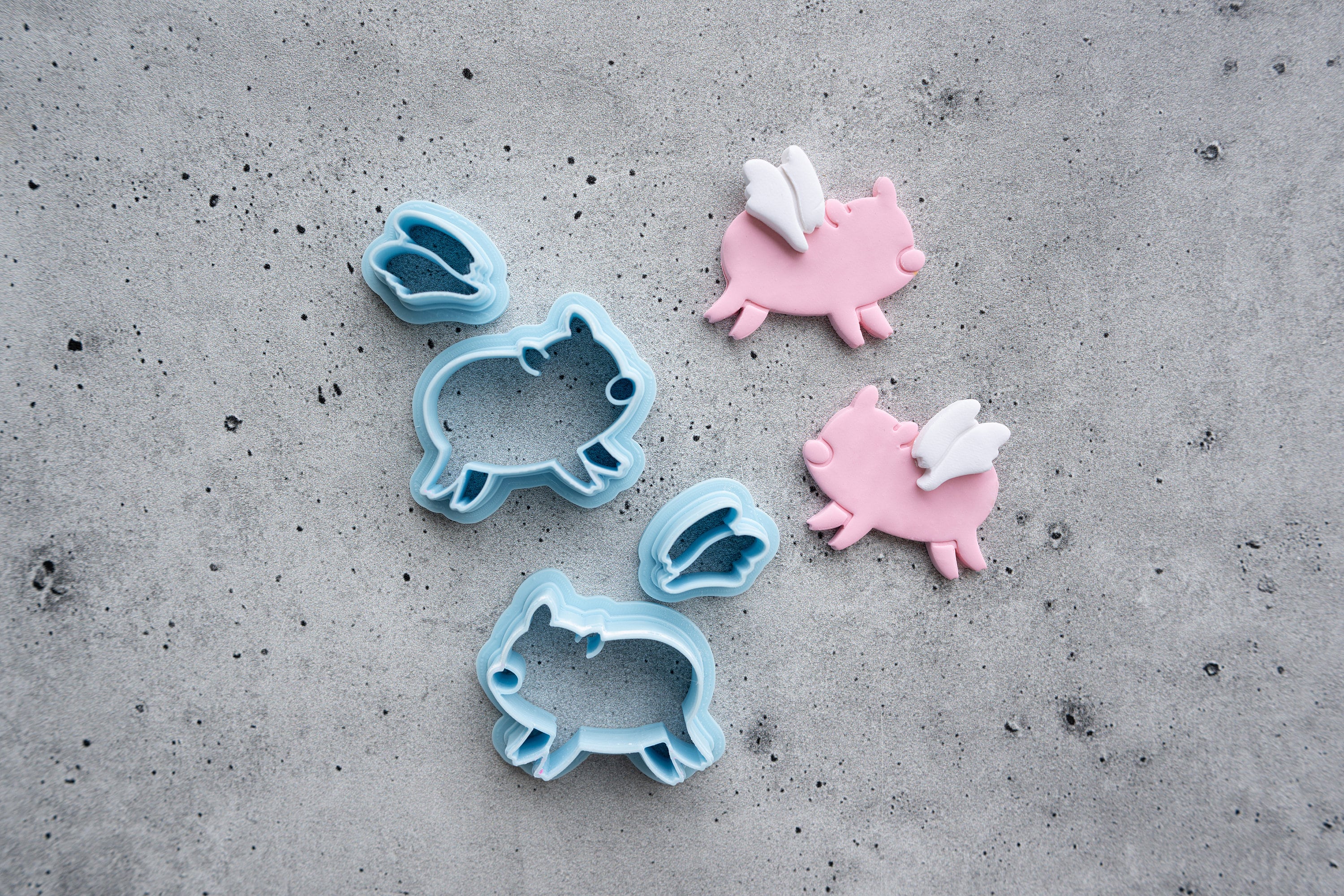Flying Pig with Wings - Mirrored 4-piece set