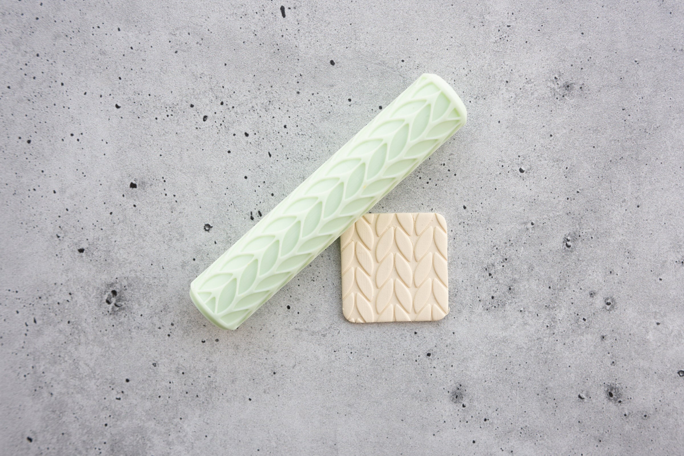 Knit -  Fabric Resin Texture Roller