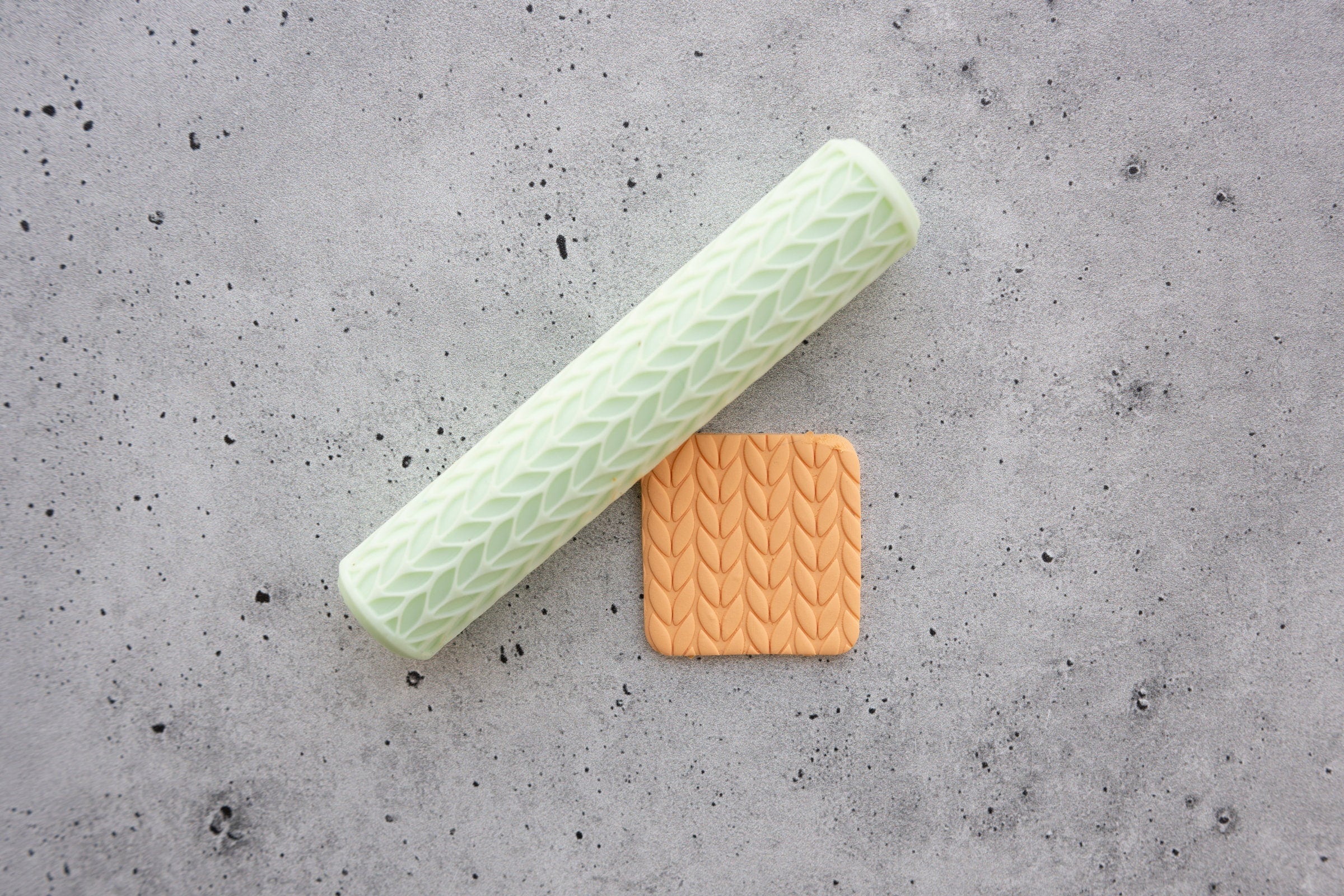 Knit -  Fabric Resin Texture Roller