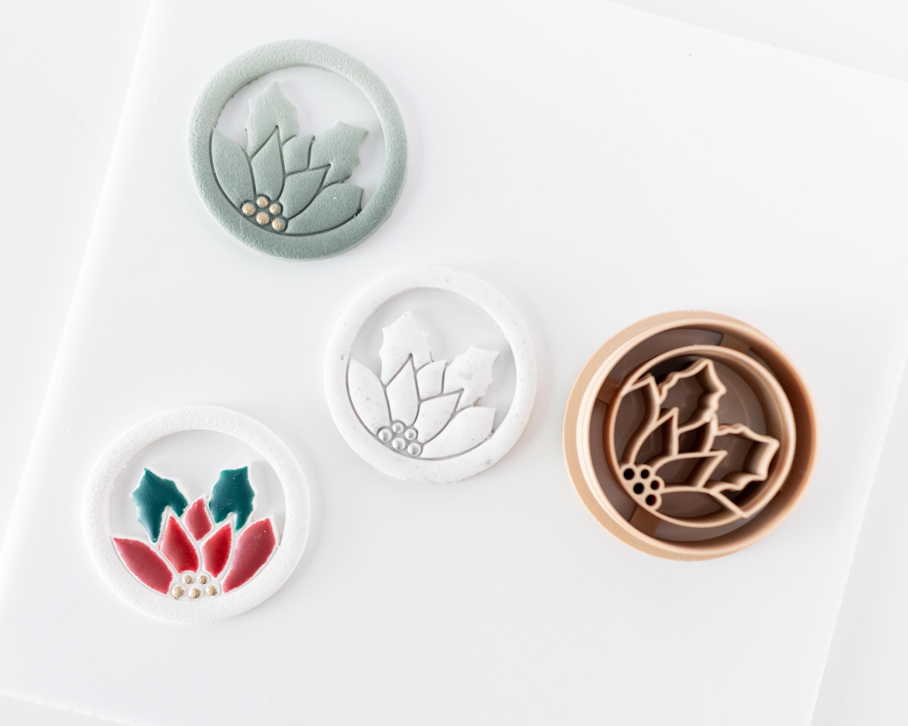 Holly Leaf Hoop Circle