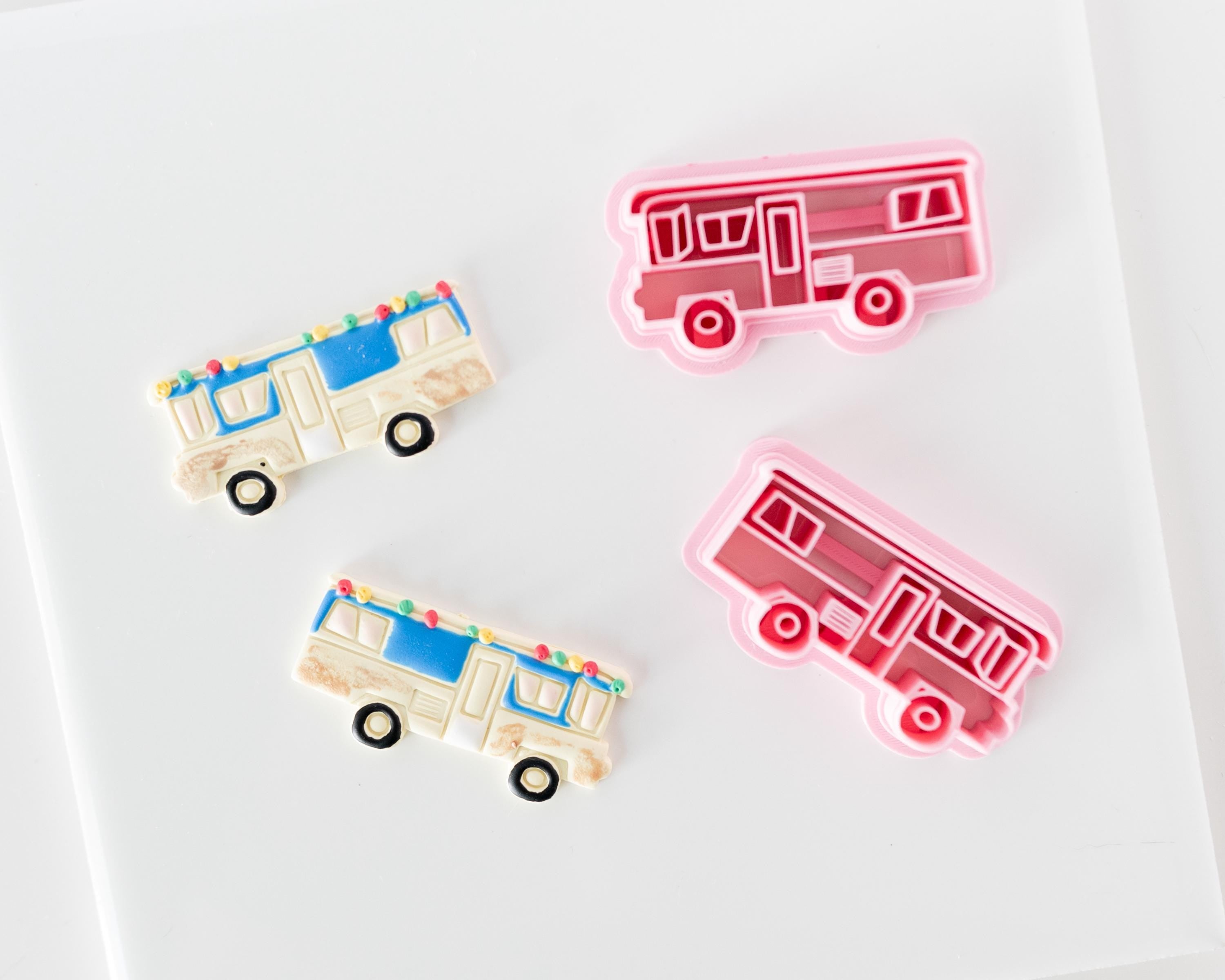 Eddie's Camper - Hand-Drawn Christmas Vacation Clay Cutter