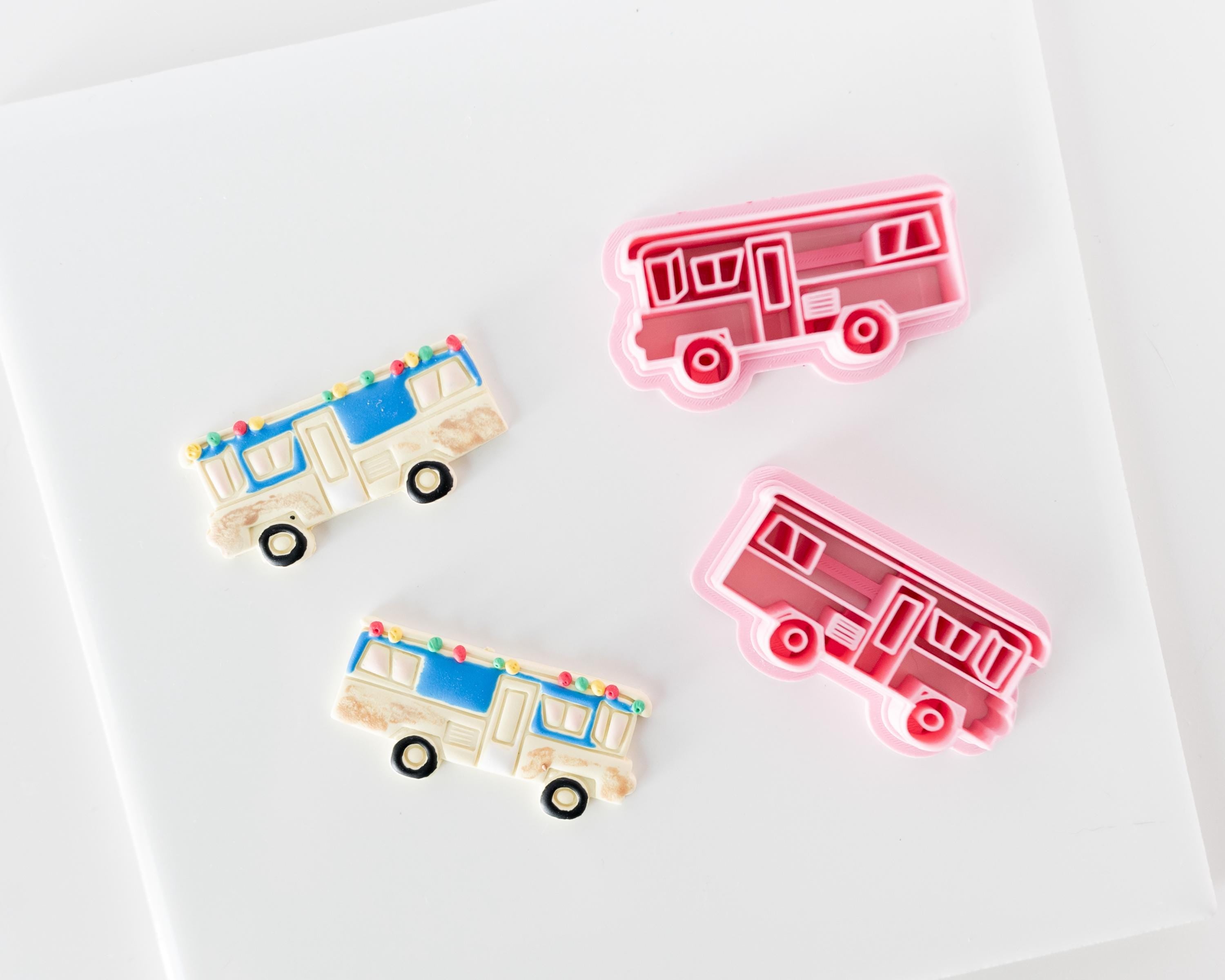 Eddie's Camper - Hand-Drawn Christmas Vacation Clay Cutter