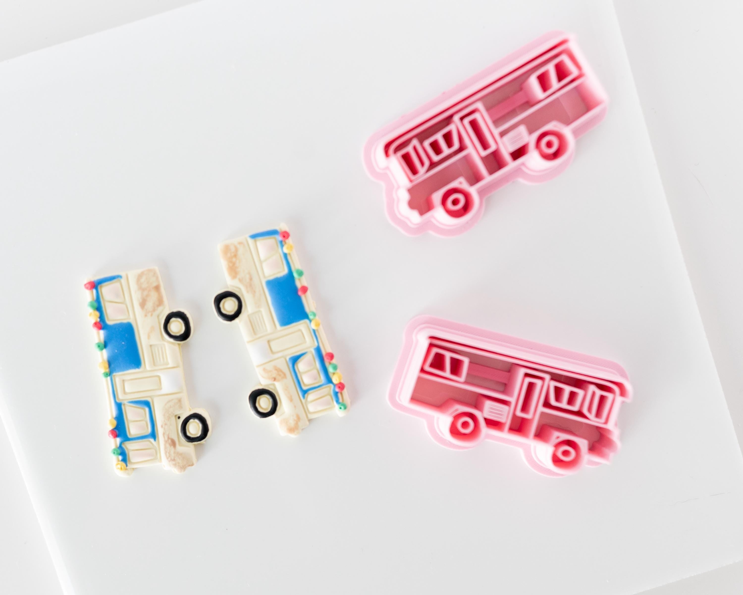 Eddie's Camper - Hand-Drawn Christmas Vacation Clay Cutter