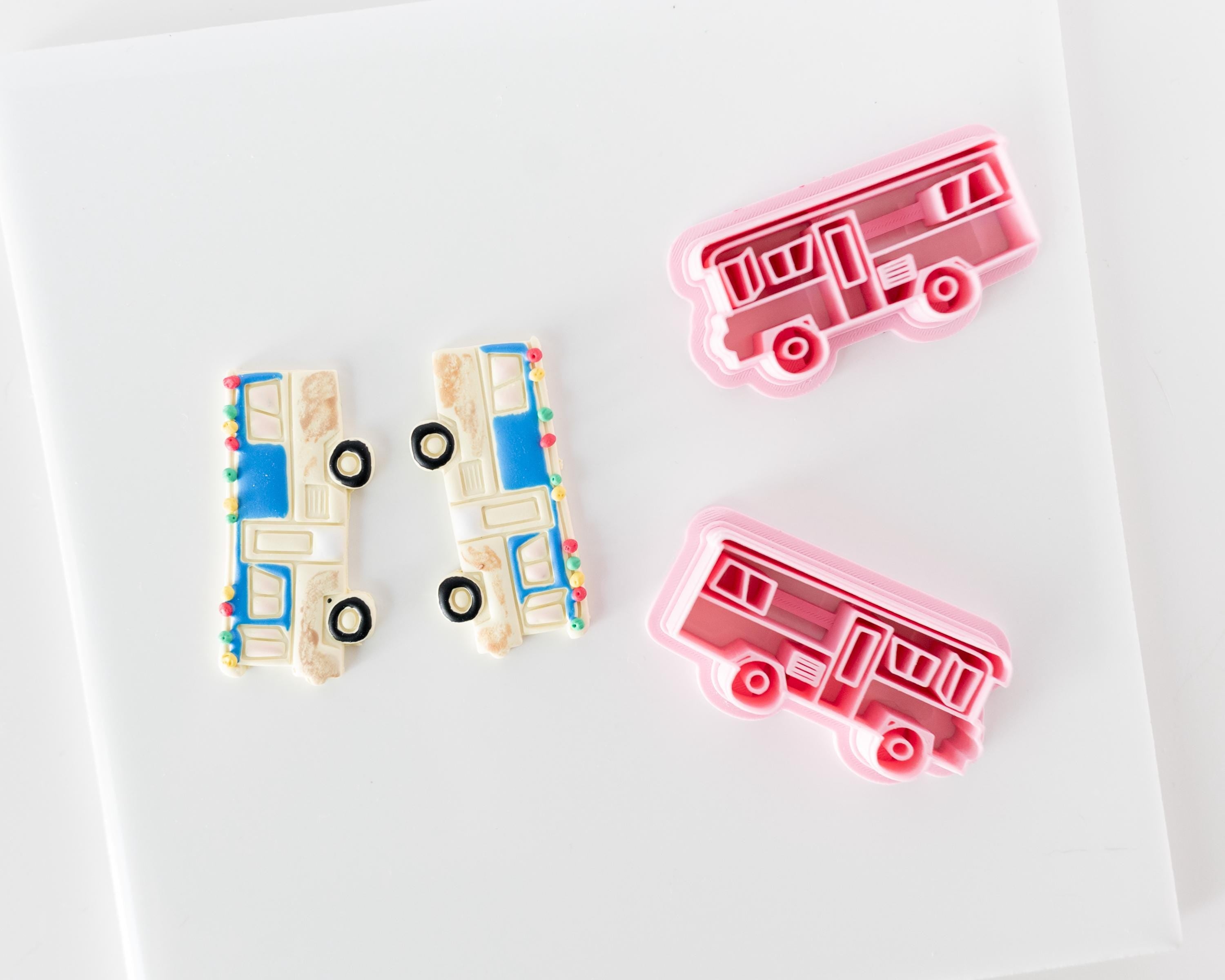 Eddie's Camper - Hand-Drawn Christmas Vacation Clay Cutter