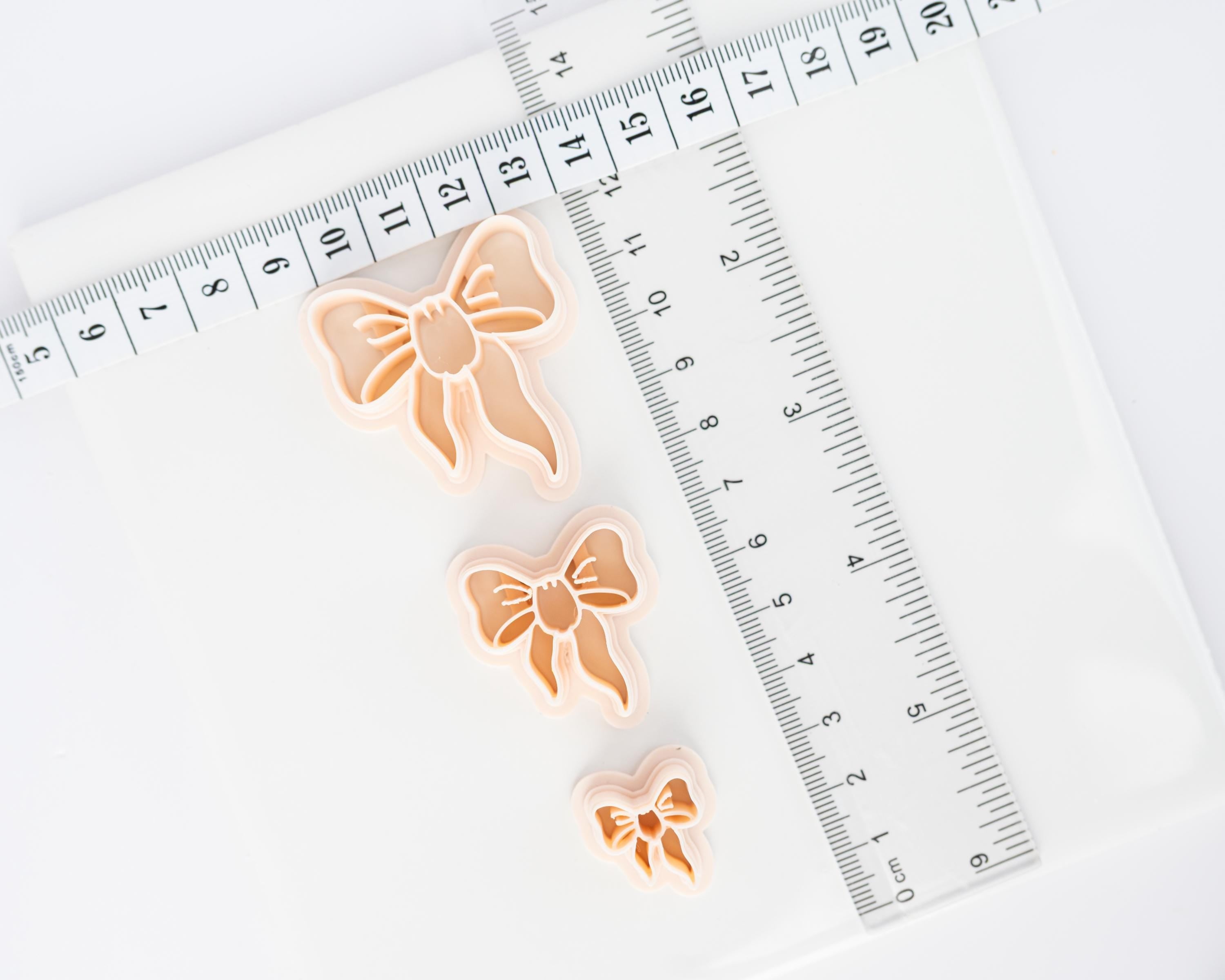 Bow Clay Cutters - Set 4