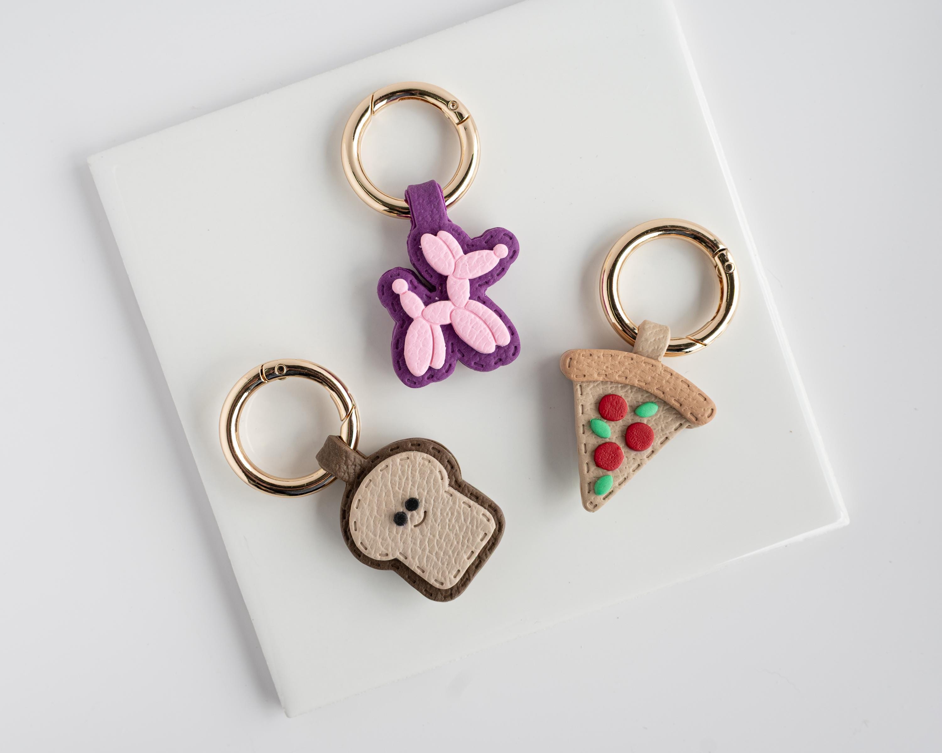 Balloon Dog - Stitched Clay Leather Effect Keychain