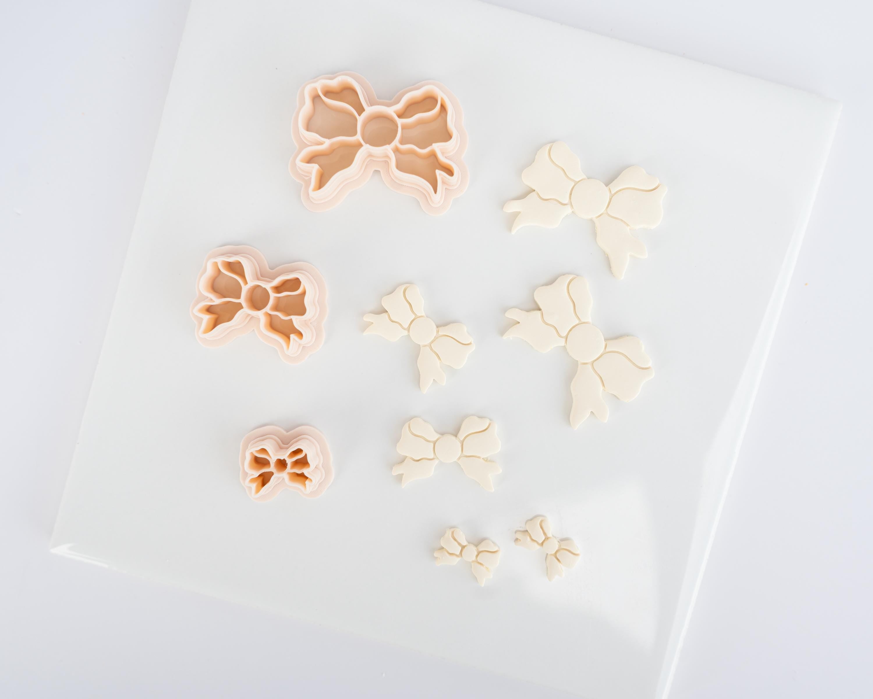 Bow Clay Cutters - Set 4