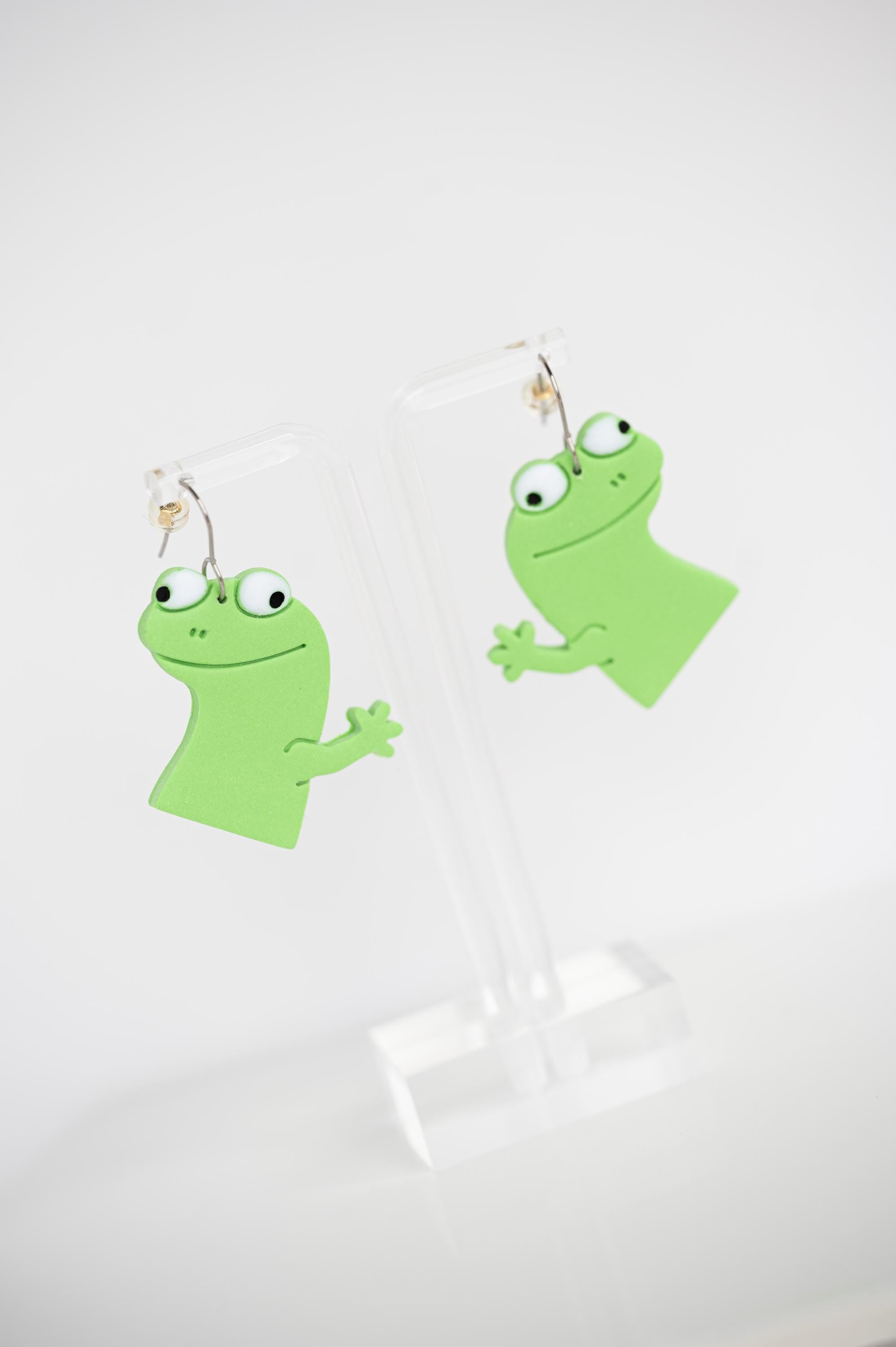 Lizard Meme Mirrored Set (2 Cutters)