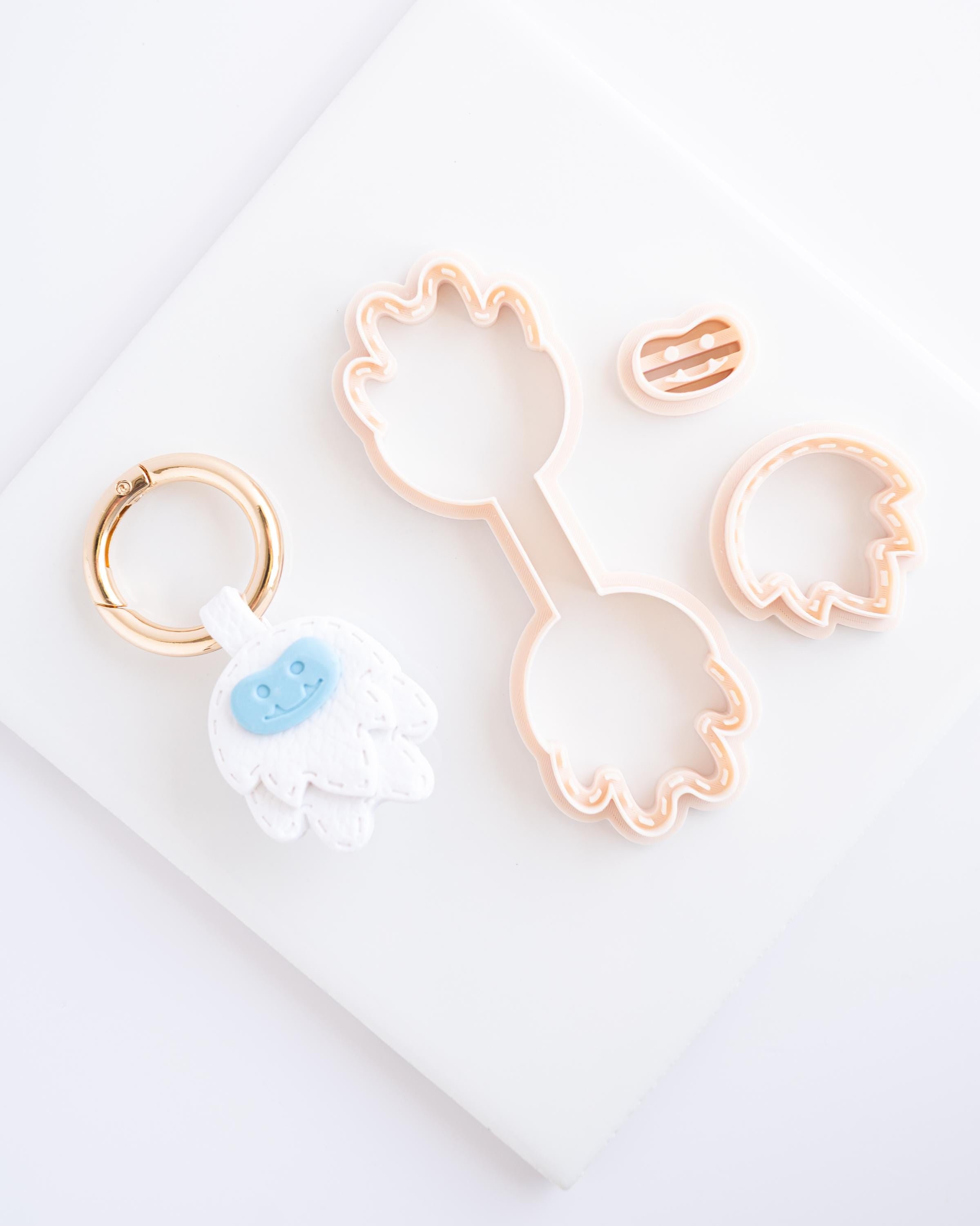 Yeti - Stitched Clay Leather Effect Keychain - Christmas 2025