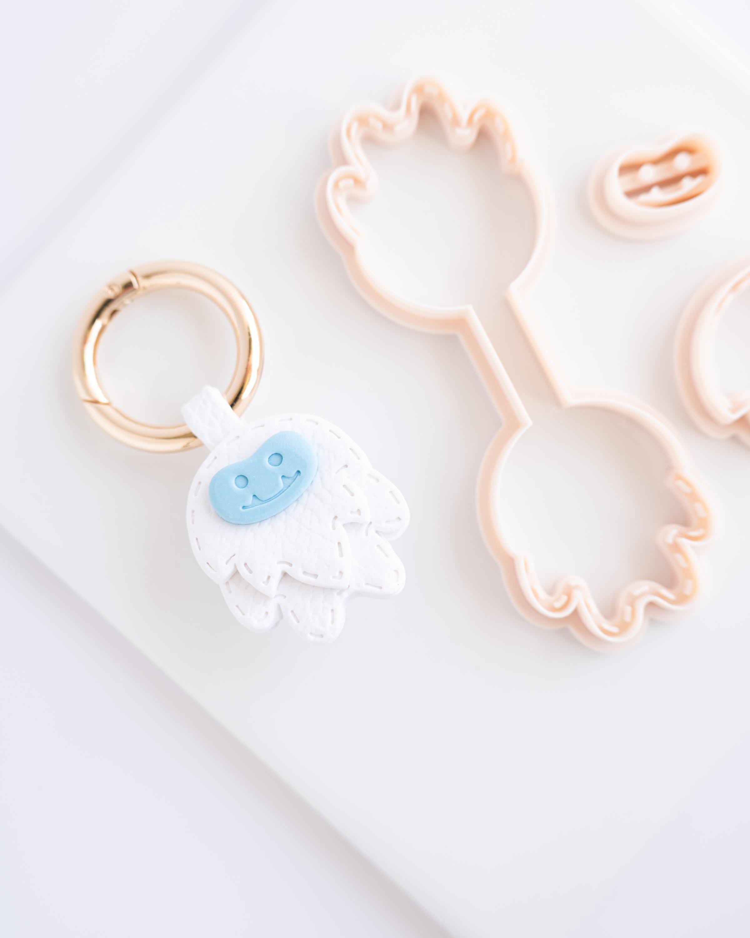 Yeti - Stitched Clay Leather Effect Keychain - Christmas 2025