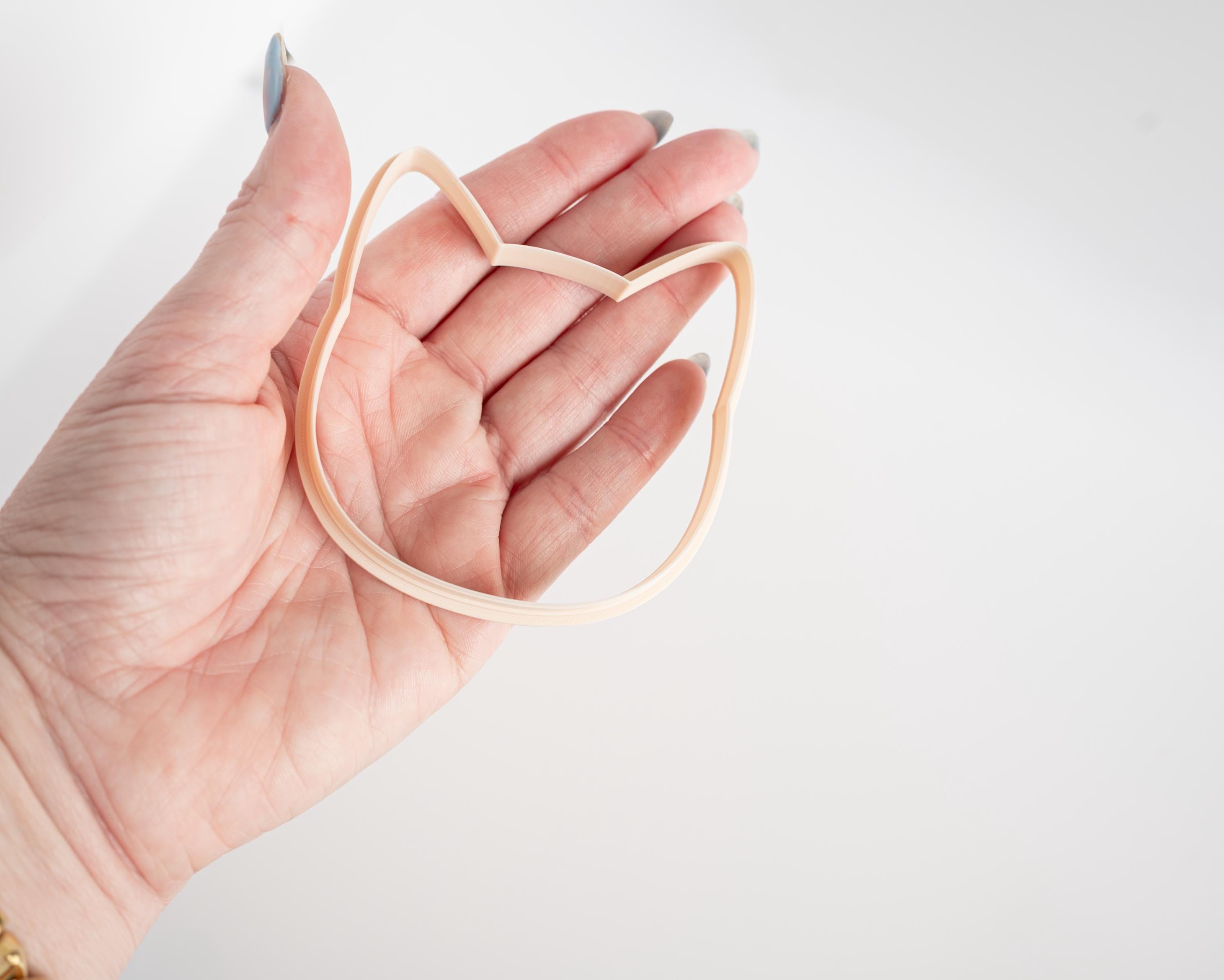 Ornament Collection: Cat Head