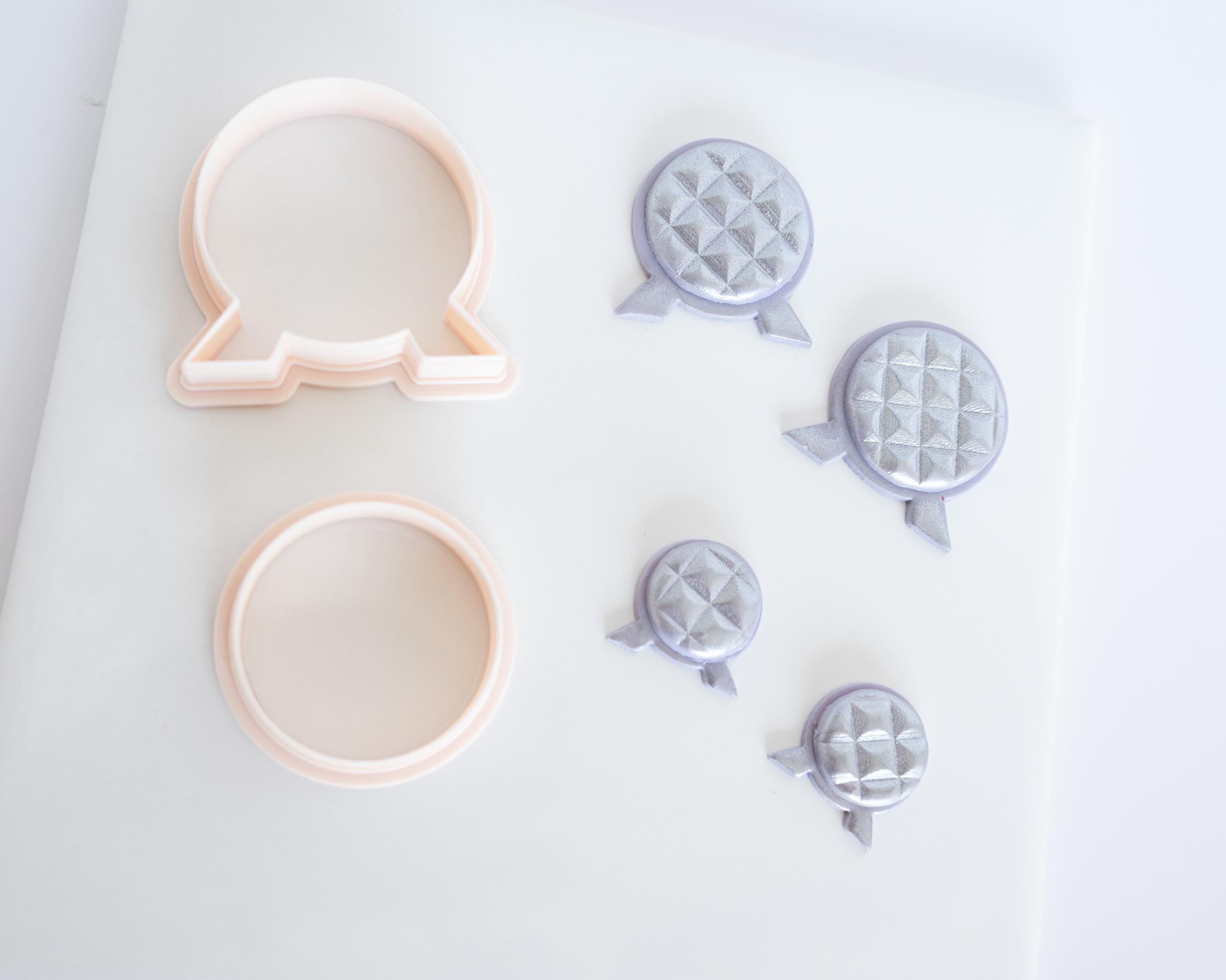 Space Ball - 2 Piece Clay Cutter Set