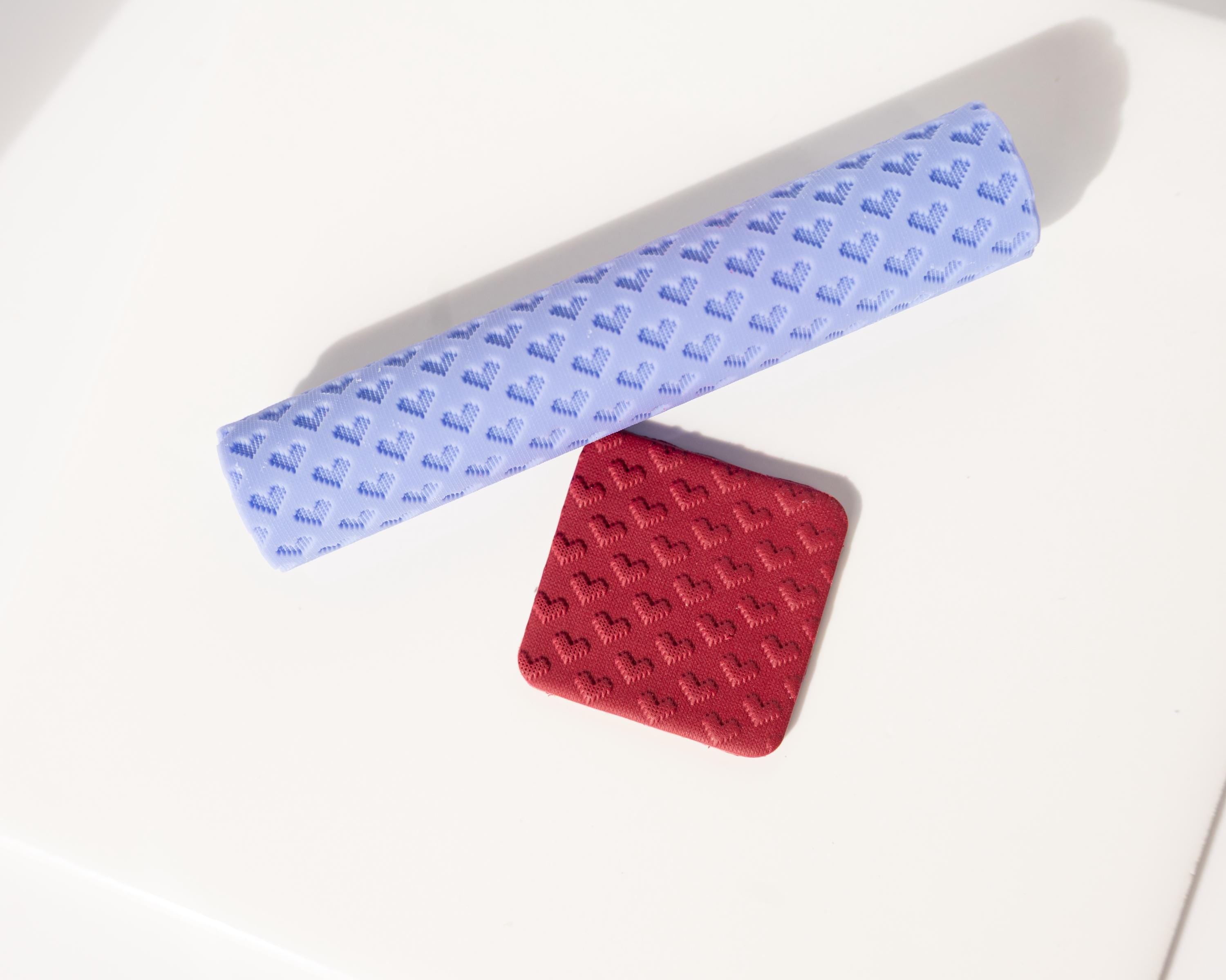 Pixel Knitted Hearts Roller - Valentine's Day Resin Texture Roller