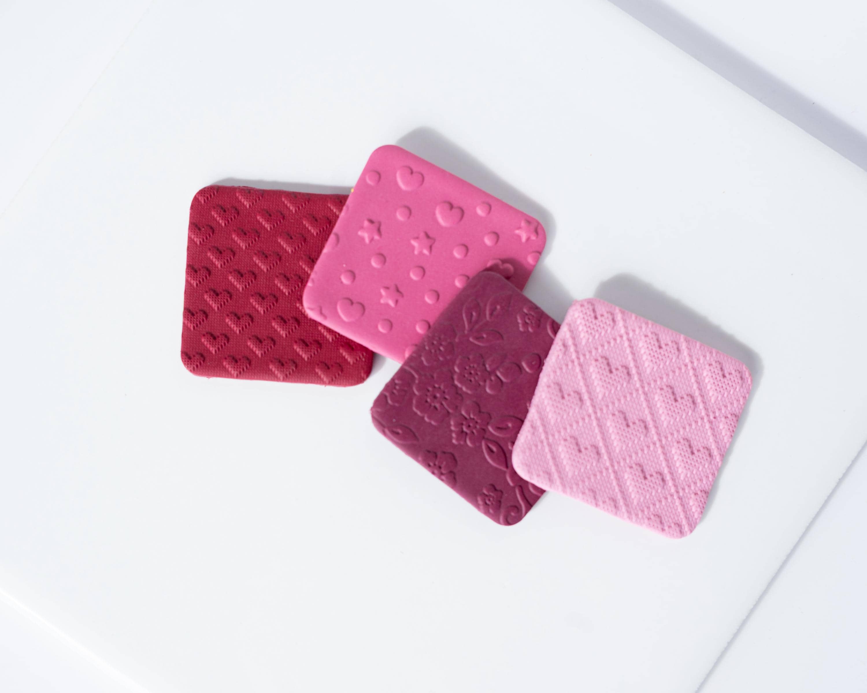 Pixel Knitted Hearts Roller - Valentine's Day Resin Texture Roller