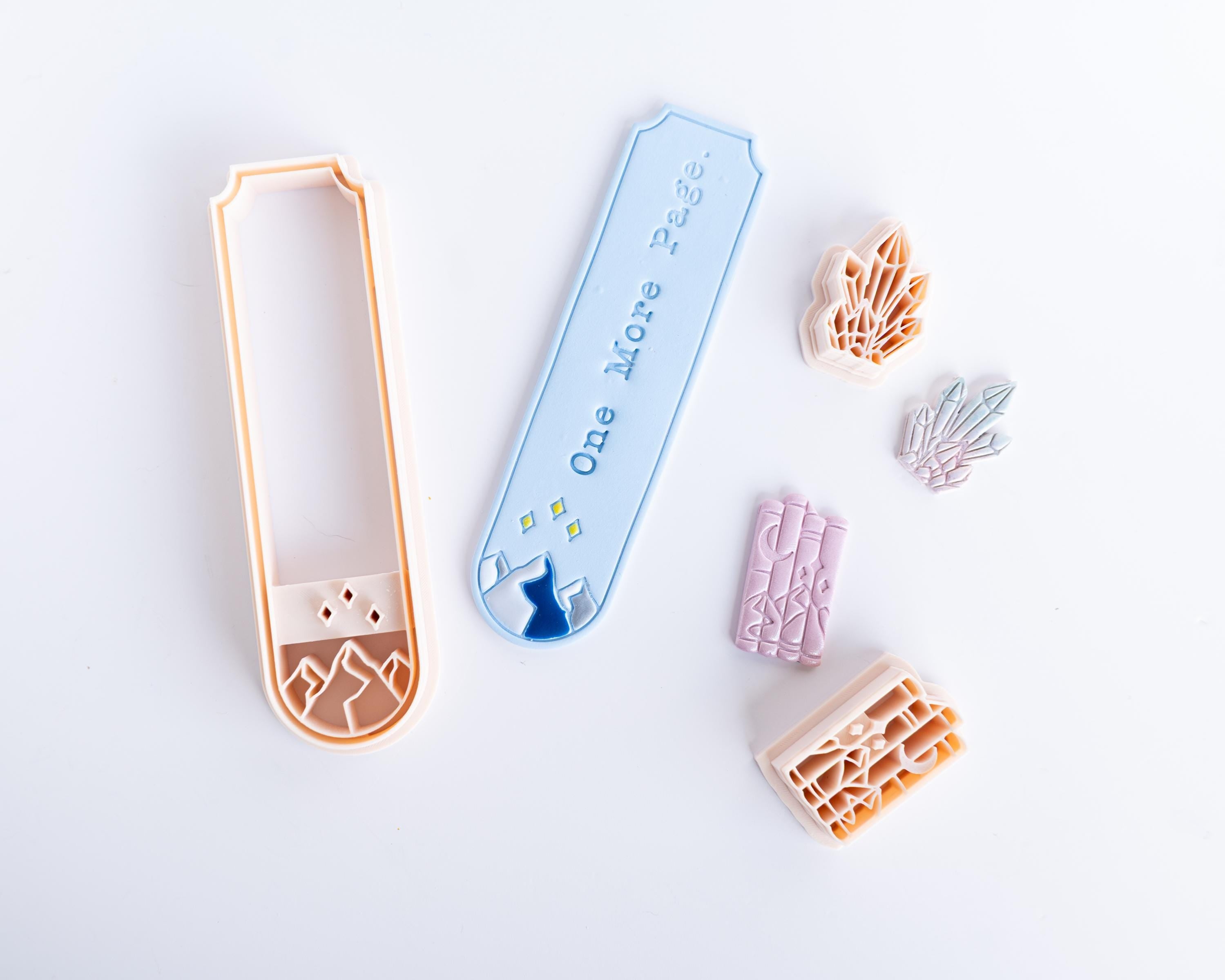 Romantasy Mountain Bookmark - Bookish Clay Cutters