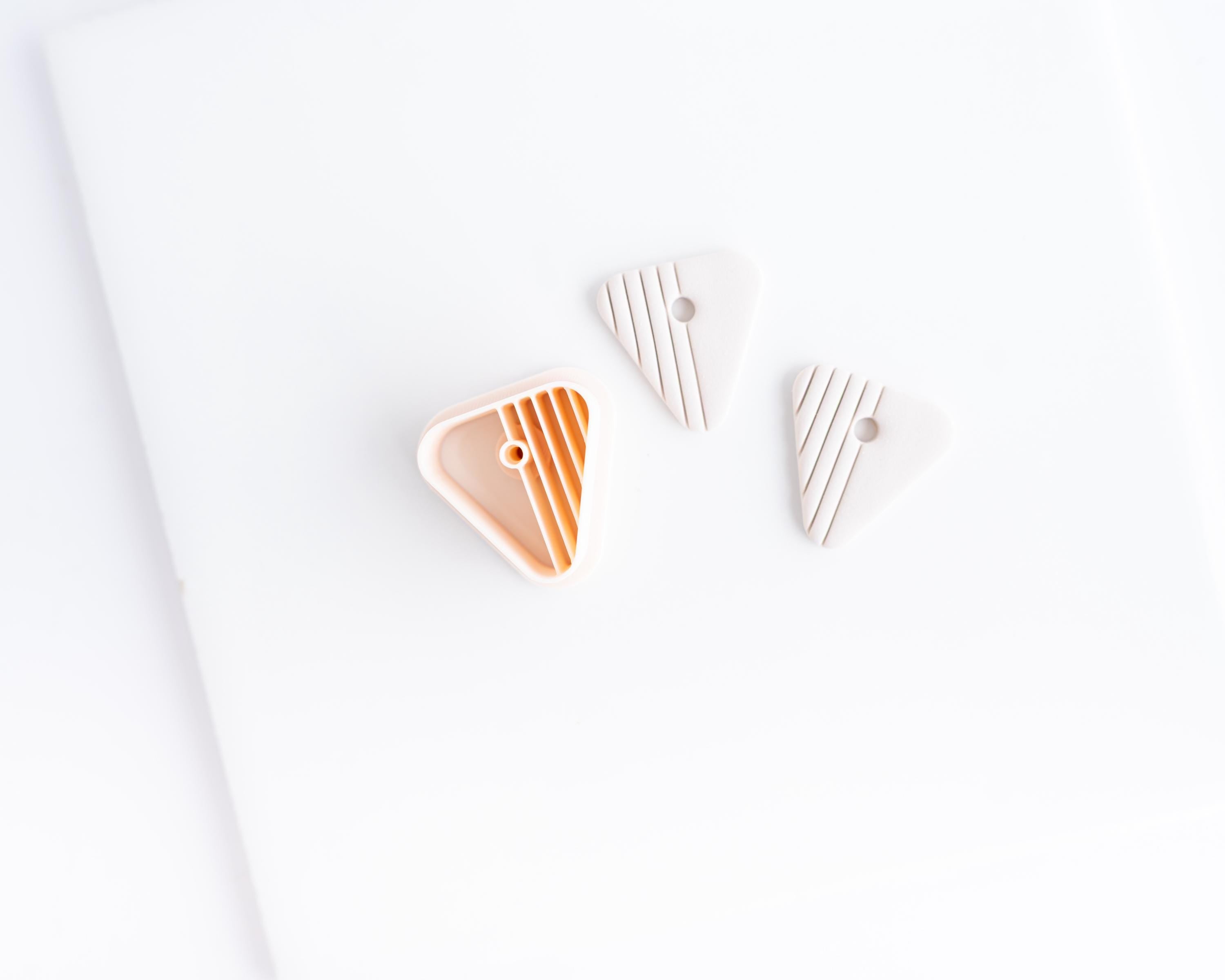Basic Geo Studs and Cutters - Lines
