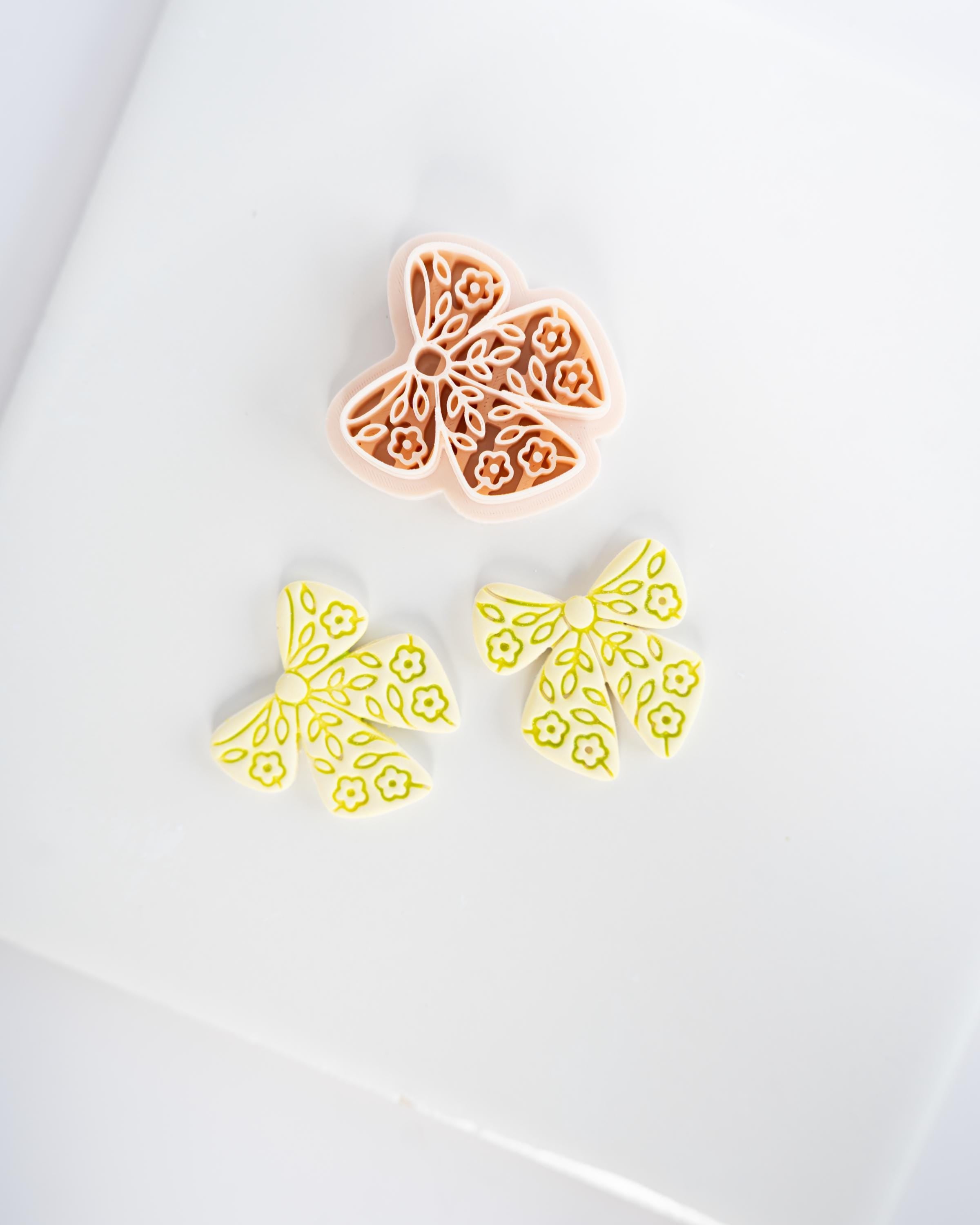 Botanical Bows