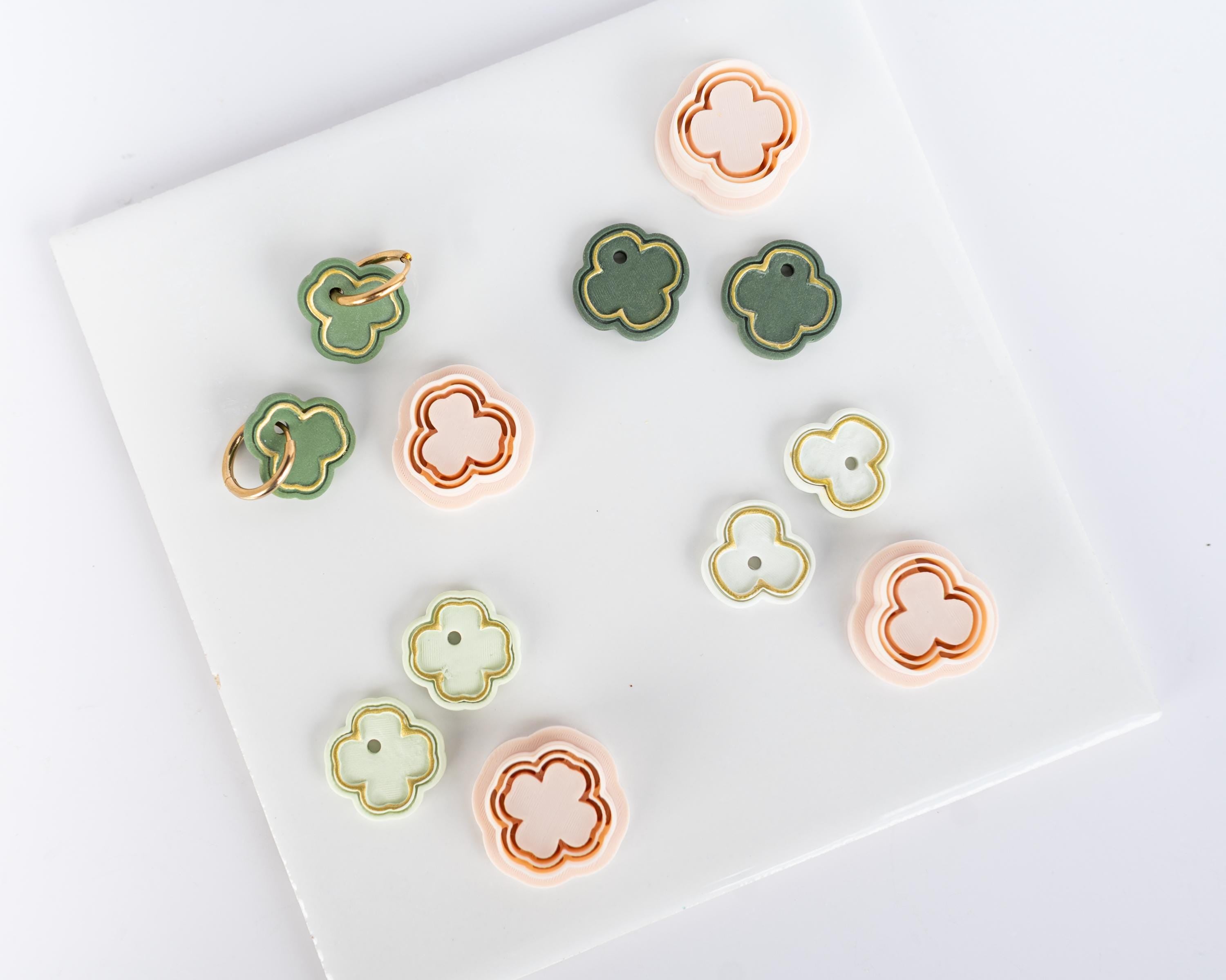 Precious Stones Clovers - Embossed