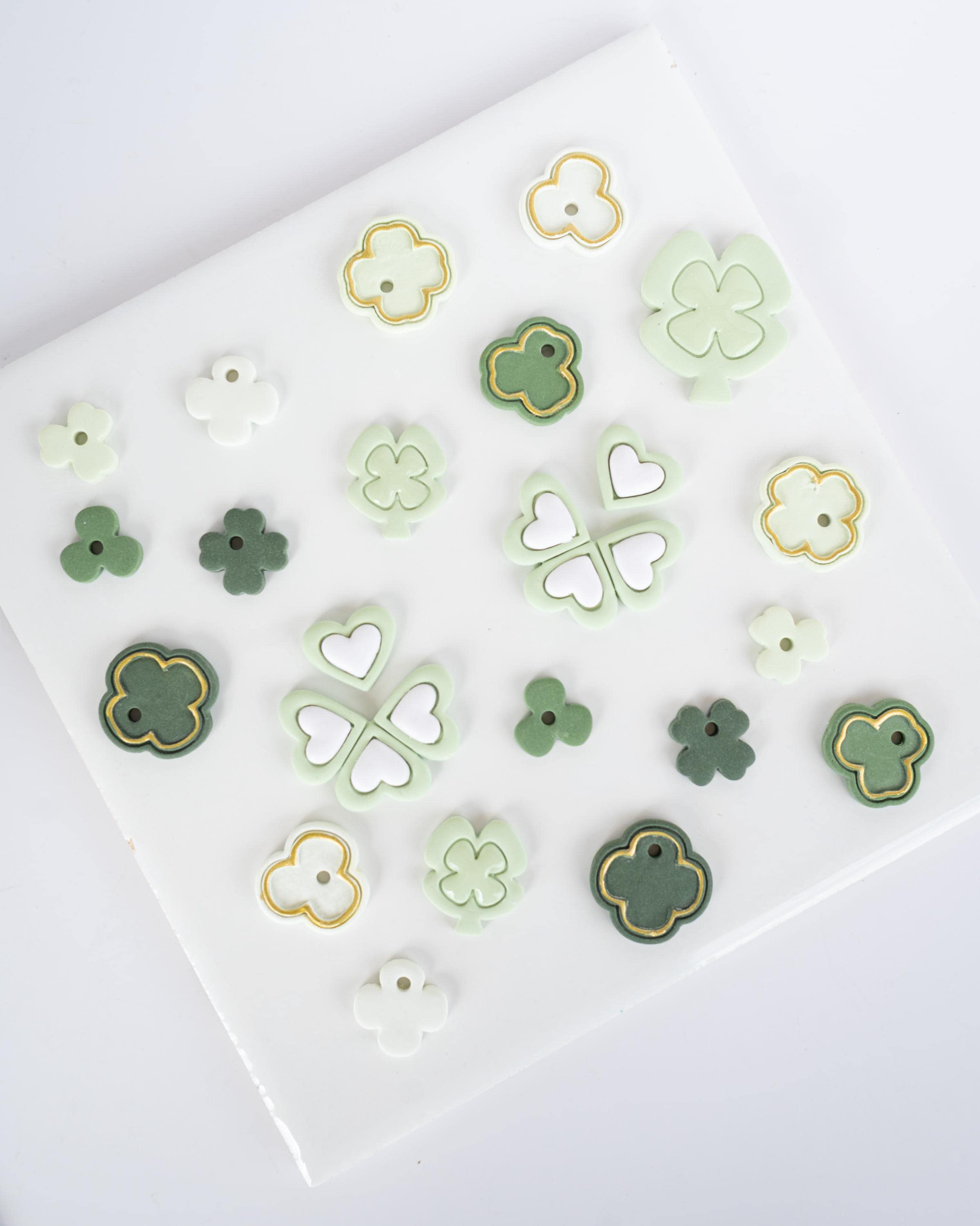 Clover - Embossed 3 Piece Dangle Set