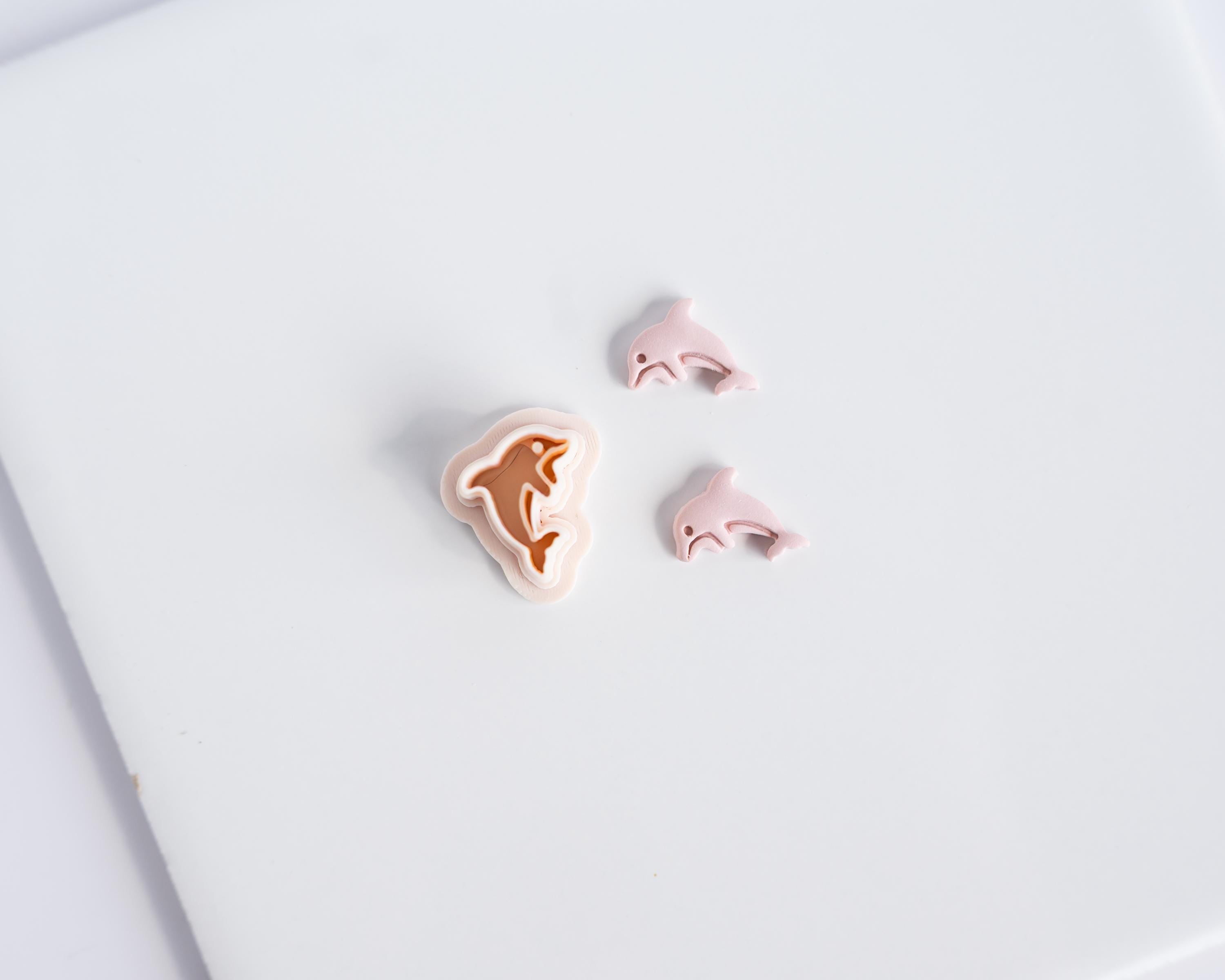 Sea Studs: Anchor, Dolphin, Sand Dollar, Sea Horse, Turtle and Whale