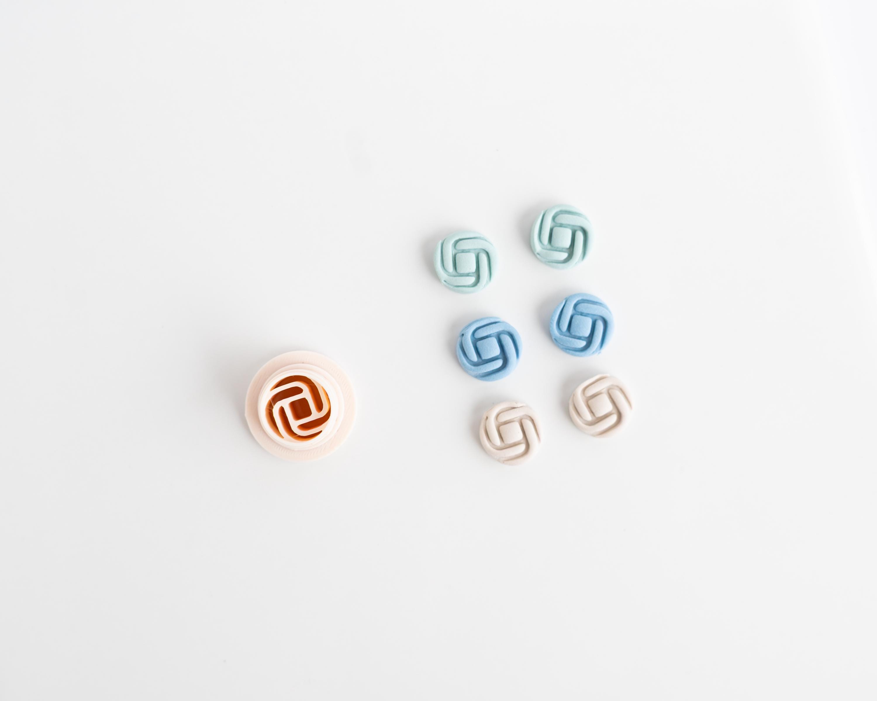 Celtic Knot Stud