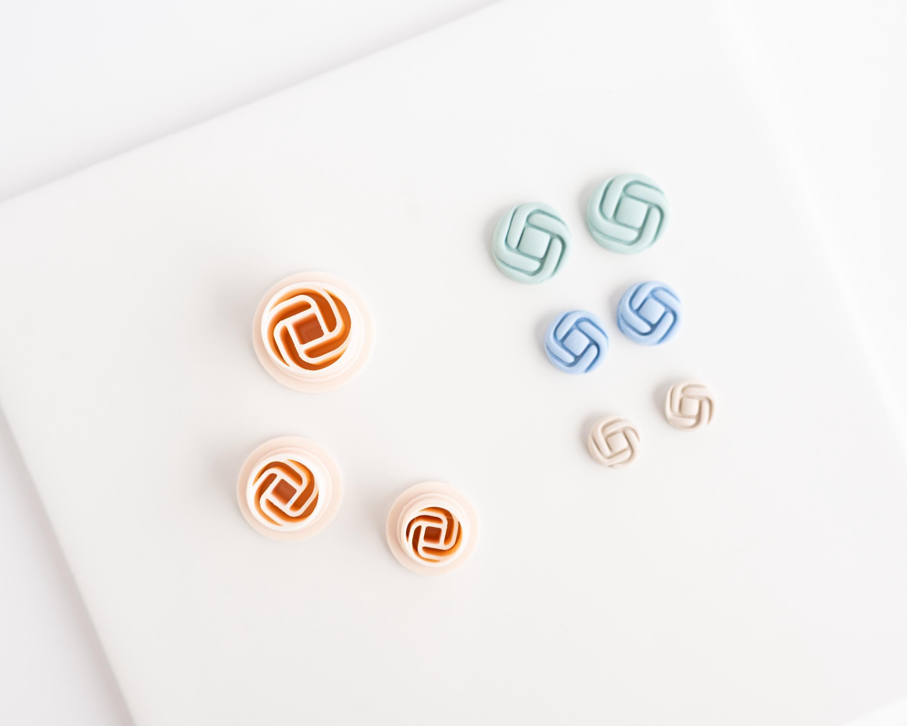 Celtic Knot Stud