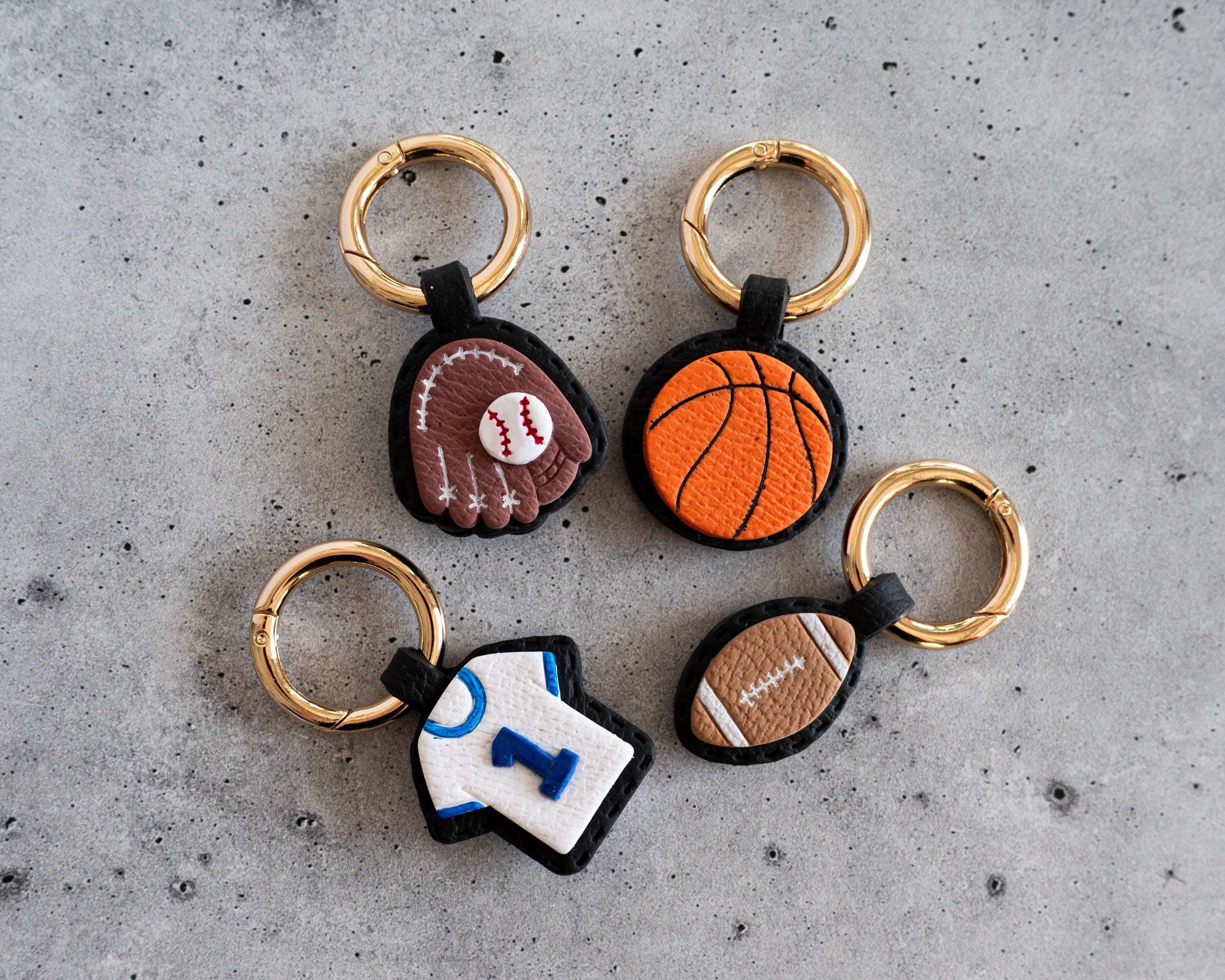 Baseball Glove - Stitched Clay Leather Effect Keychain - Mitt