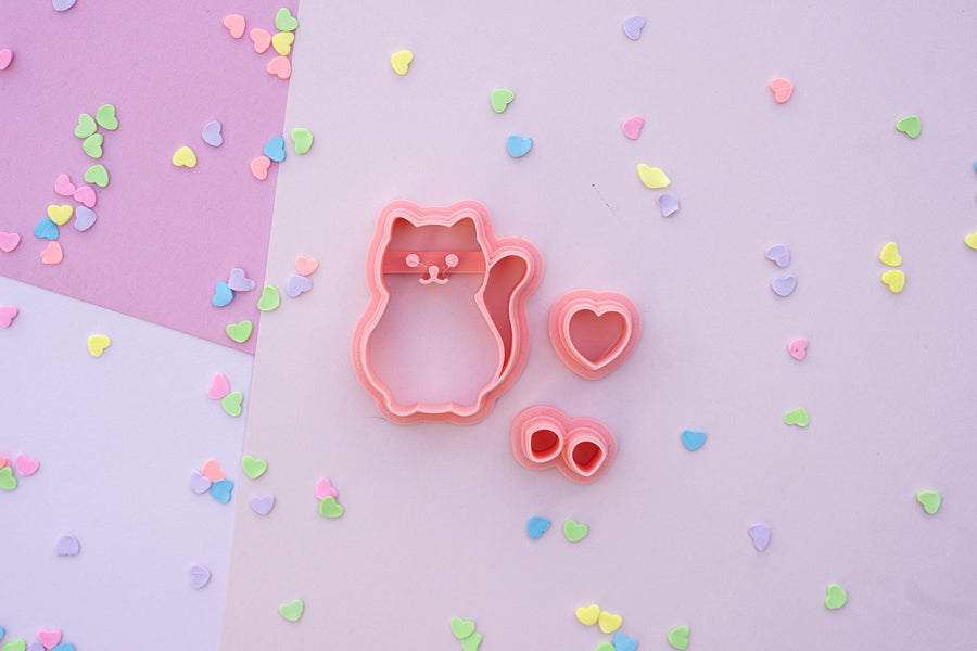 Cat Holding Heart - 3 Piece Set