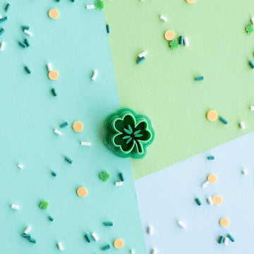 Shamrock with Details